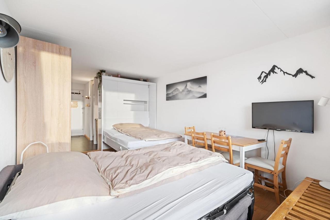 Chaleureux Studio A Anzere, Accessible A Ski, Proche De Tout Bagian luar foto